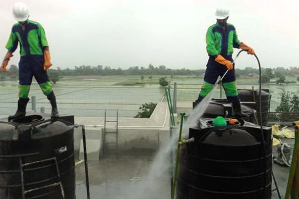 Water Tank Cleaning